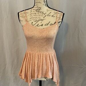 Kimchi Blue Anthropologie size small sexy strappy peplum peach GUC